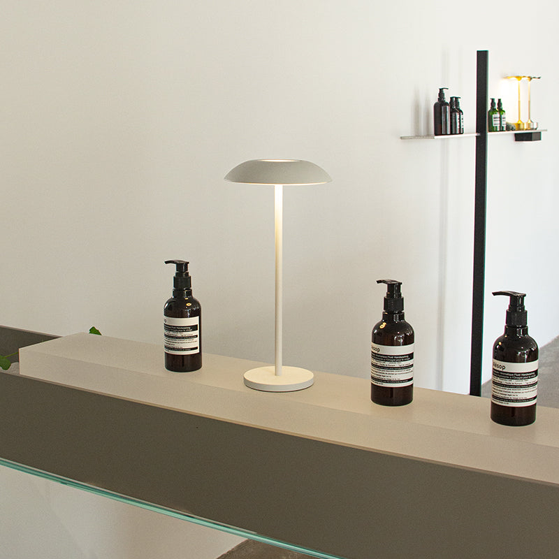 Chicago Style Table Lamp