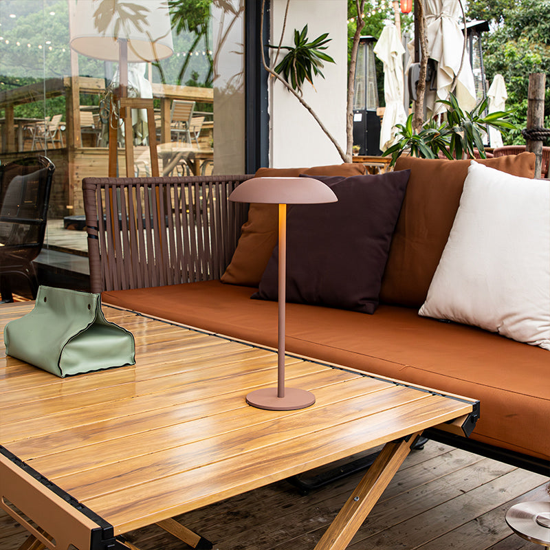 Chicago Style Table Lamp