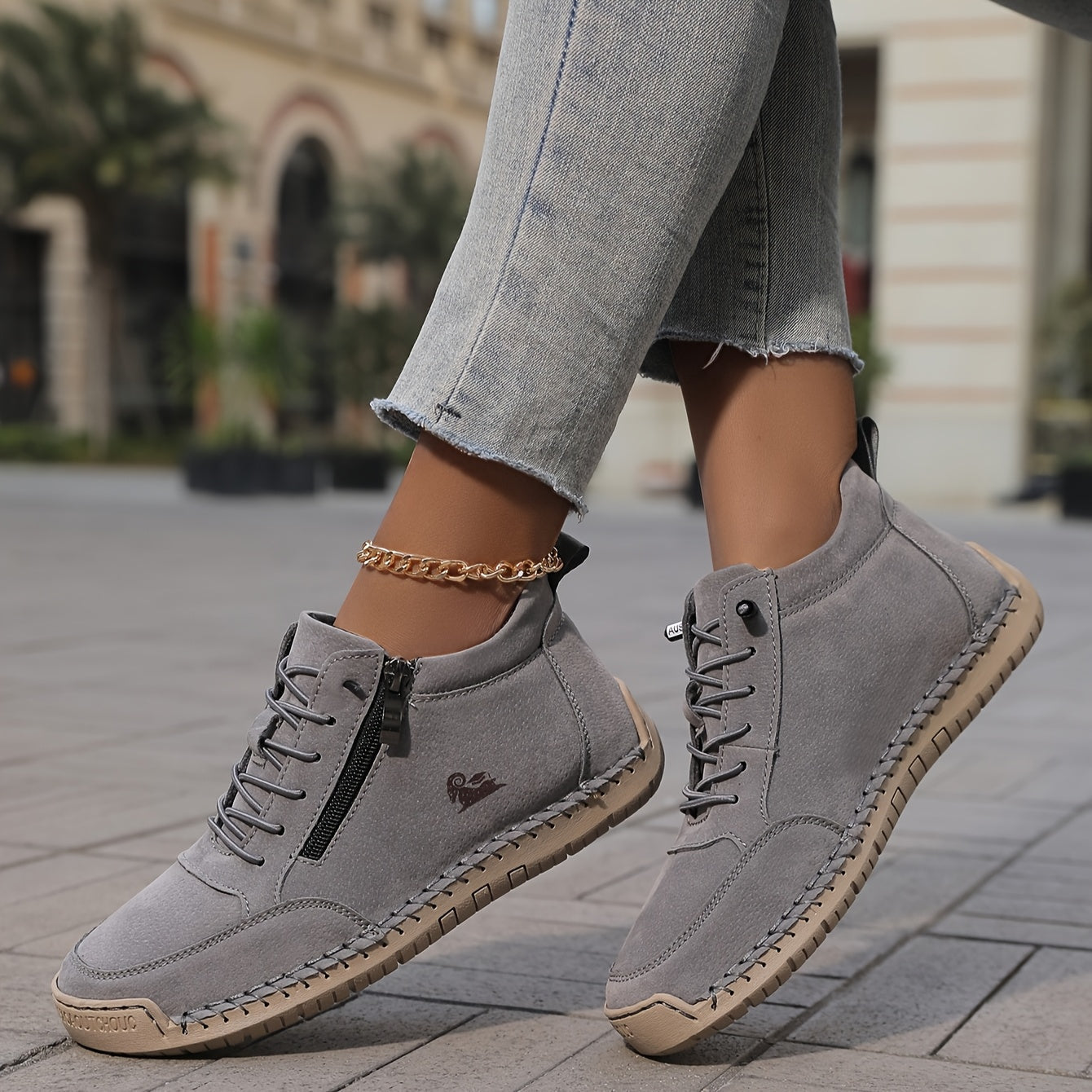 Mila – Orthopaedic Trainers