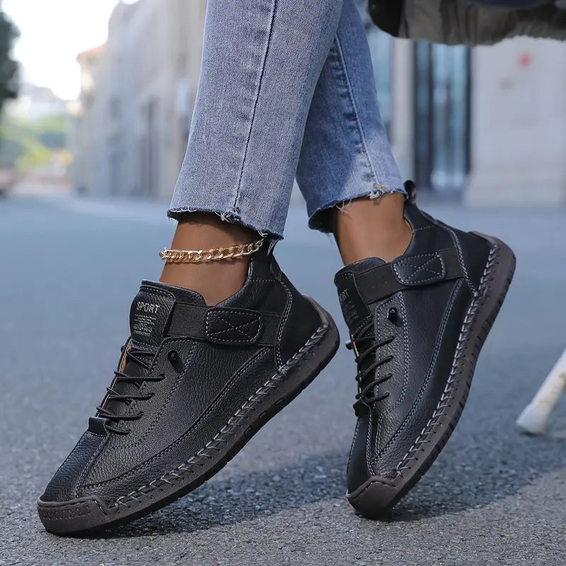 Mia – Comfortable Orthopaedic Trainers