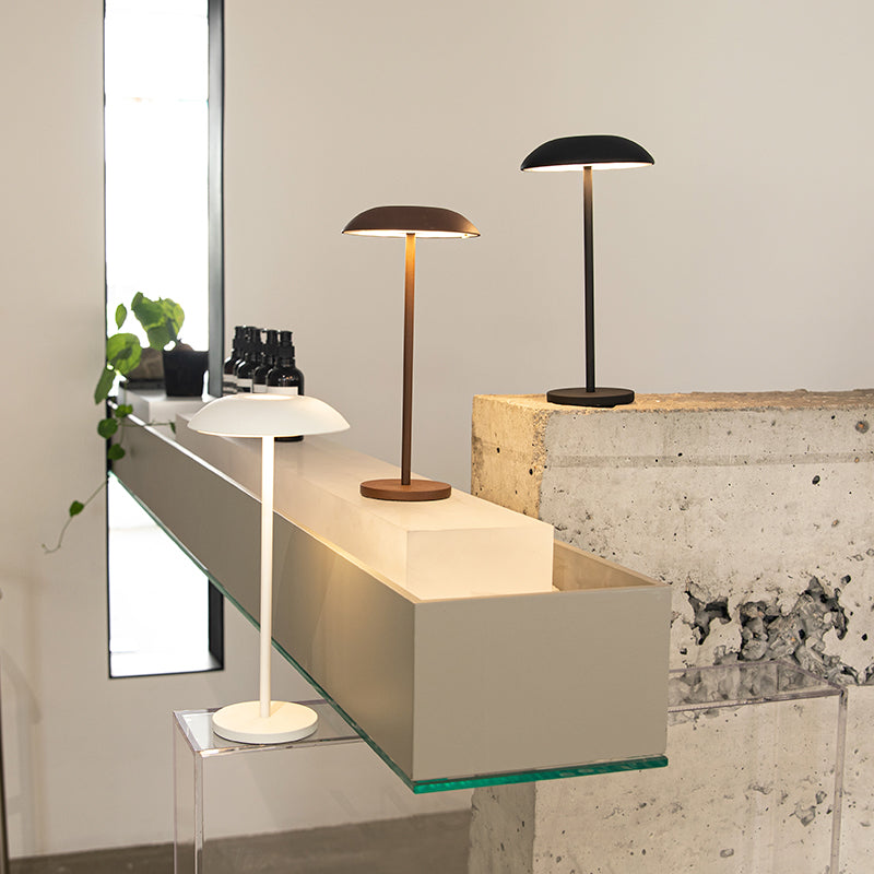 Chicago Style Table Lamp