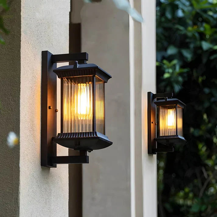 Pavo Outdoor Wall Light