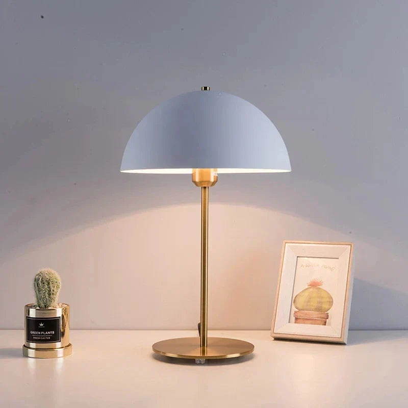 Seoul-Inspired Table Lamp