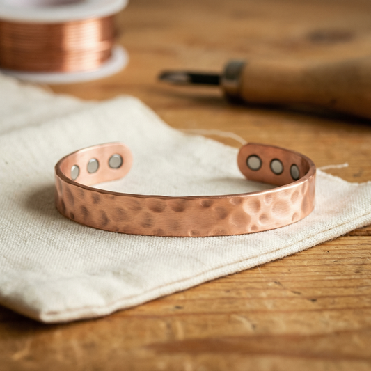 Harris' Lodestone Copper Bracelet