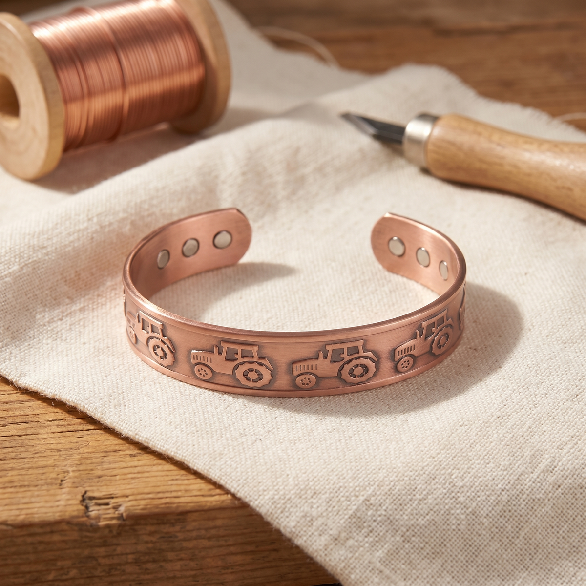 Harris' Brae Copper Bracelet