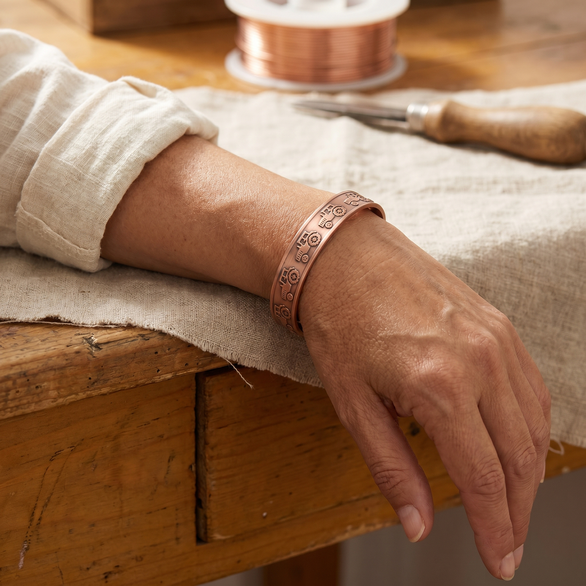Harris' Brae Copper Bracelet