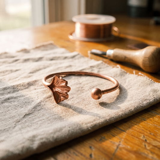 Harris' Shell Copper Bracelet